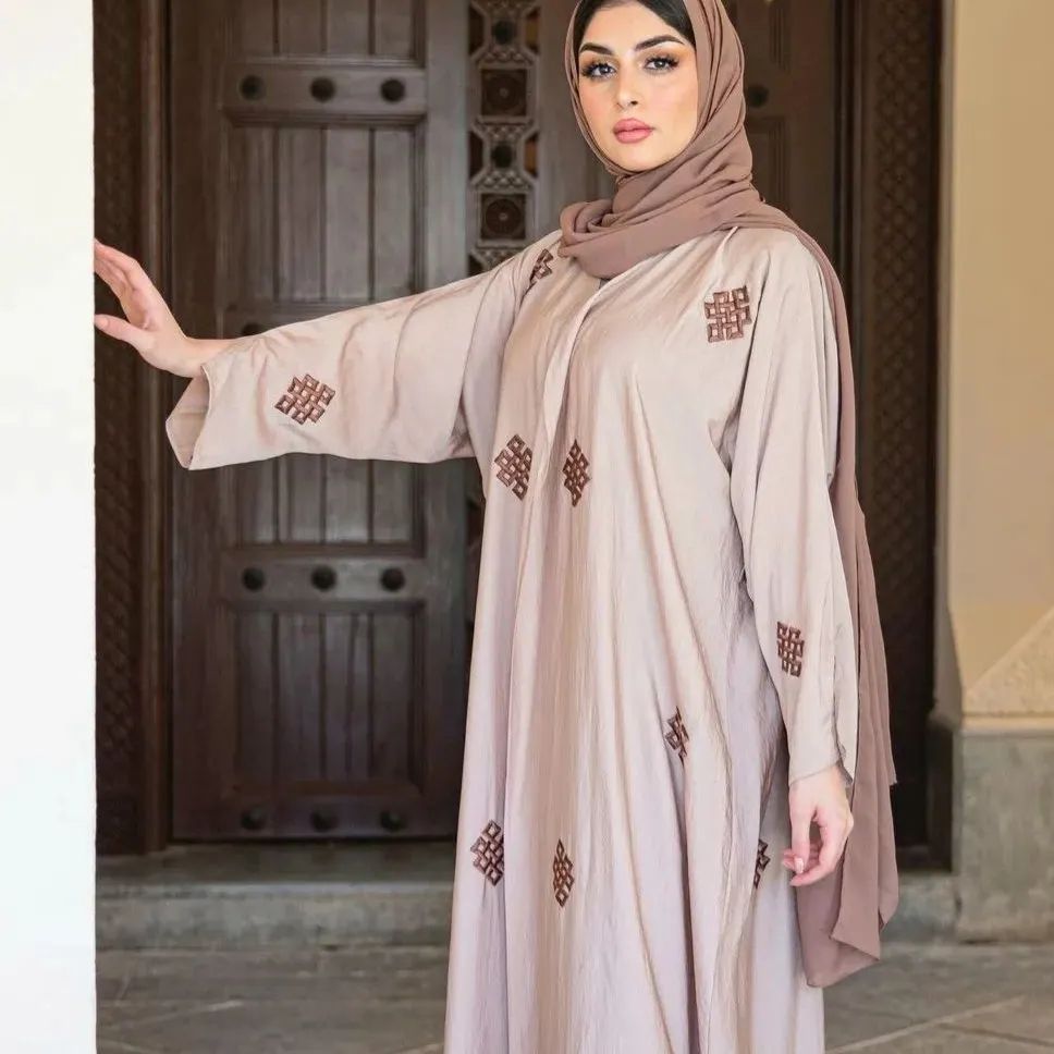 HANIYA EMBRIODERY ABAYA